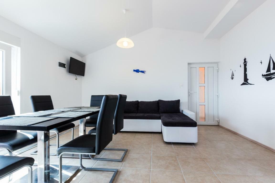 Apartmani Filip 만드레 외부 사진